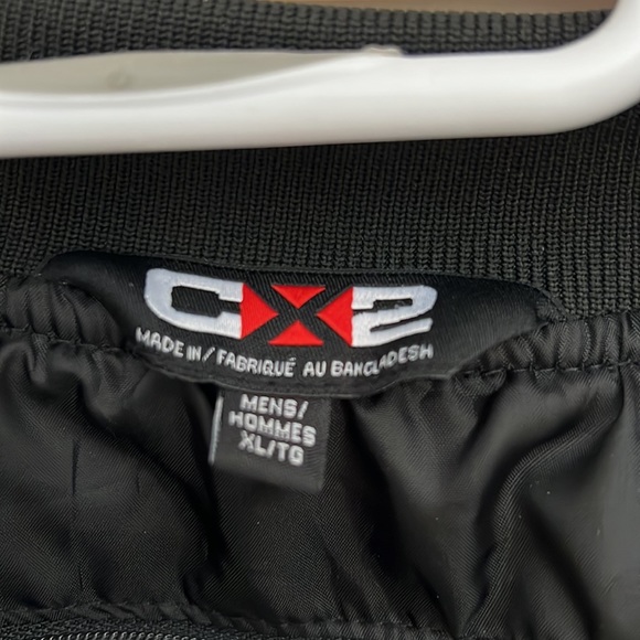 jacket - Picture 2 of 7